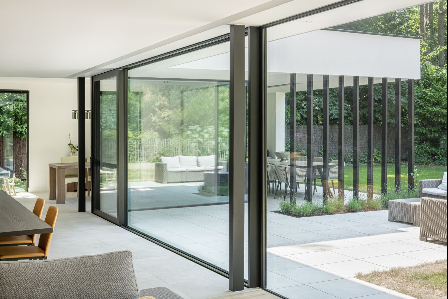 Verzonken schuifraam